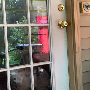 Meet your Posher, Guy